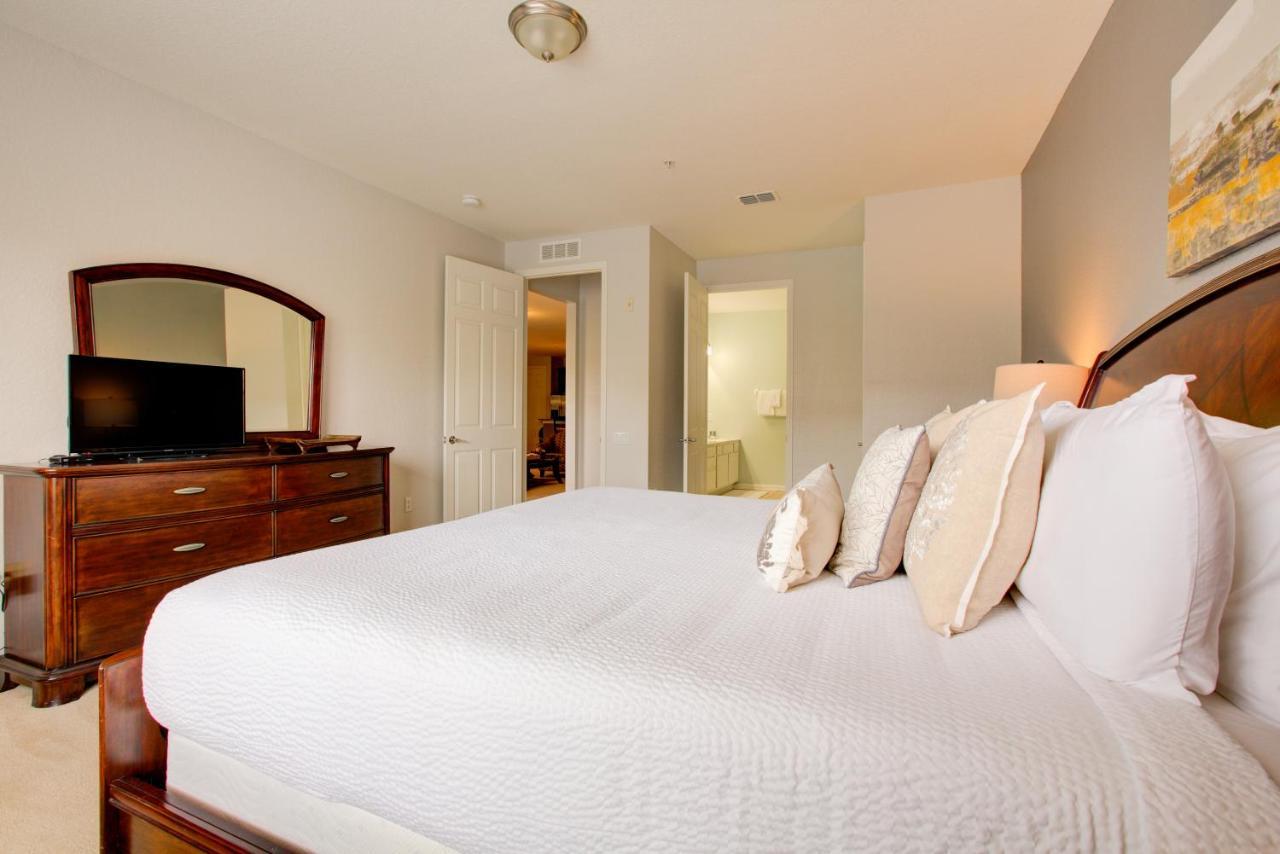Cozy Condo Wprivate Balcony In Vista Cay Resort Kissimmee Ngoại thất bức ảnh